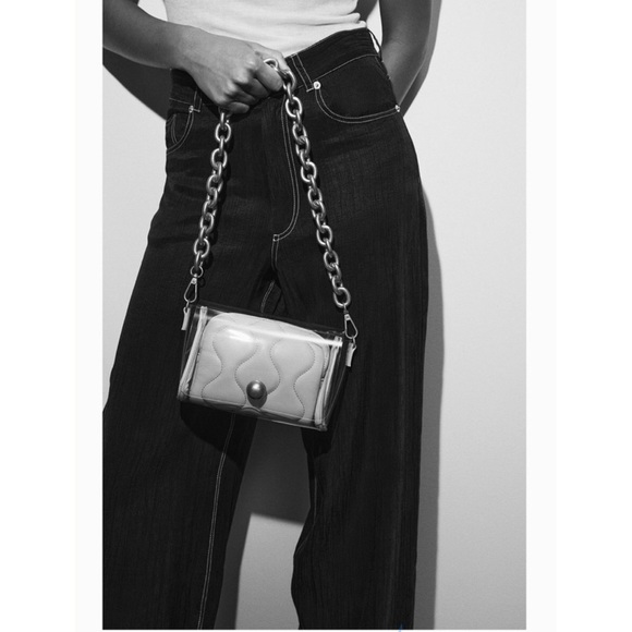 ZARA unique bag in bag Shoulder bag in gorgeous yellow with Gold chain 🔥🔥🔥 - Picture 2 of 11